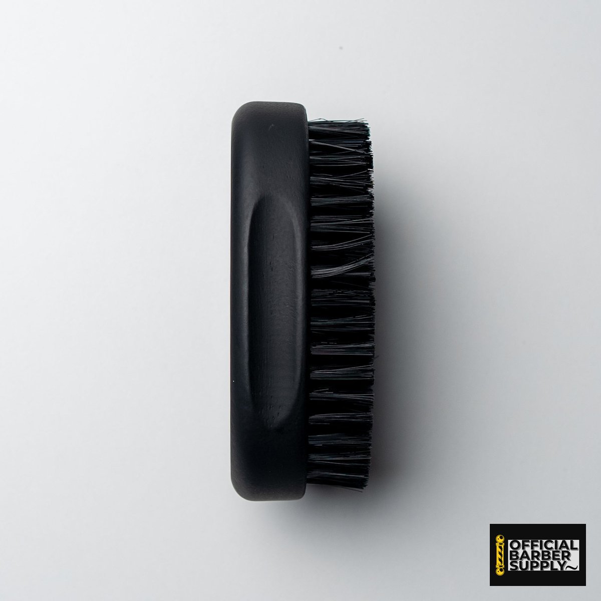 L3VEL3 Soft Palm Brush